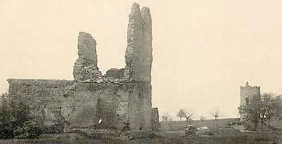 Montfalcon : ruines du château